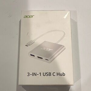 Acer White USB C Hub